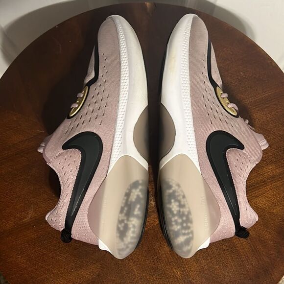 🔥 Nike Joyride Dual Run CD4363-500 Pink Black Gold Womens Running Shoes Sz 8.5 - Picture 9 of 12